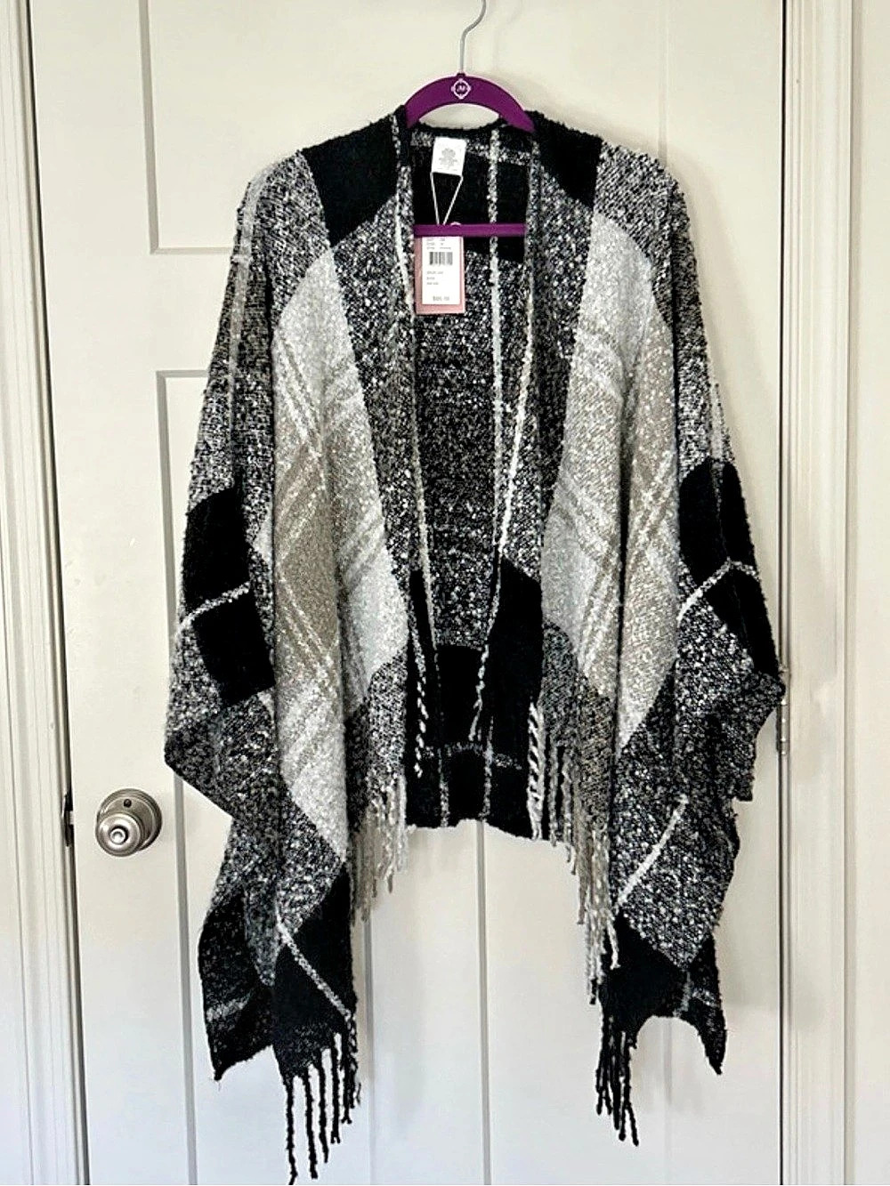 NWT Color Block Fringe Poncho Black & Gray